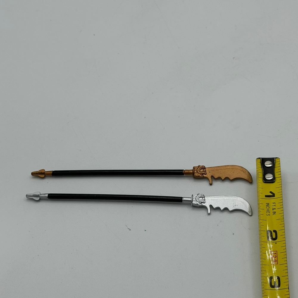 GI Joe Ninja Battles Guandao Staff Polearm Weapons Cobra Gold Silver 1:18 Scale - Picture 8 of 9